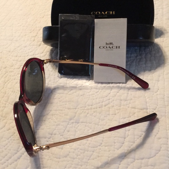 New Coach Round Red Sand Gradient Frame Sunglasses - Picture 3 of 6
